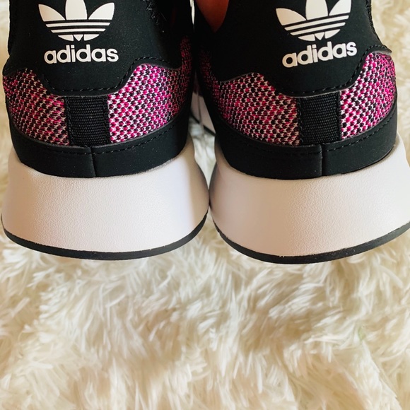 Adidas Original Sneakers - Picture 3 of 6